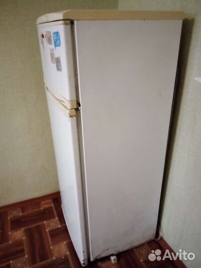 Холодильник бу