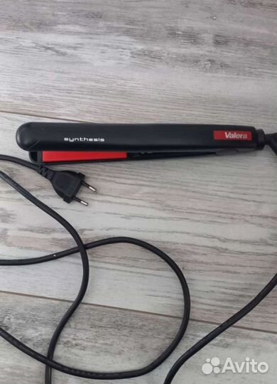 Выпрямитель для волос valera