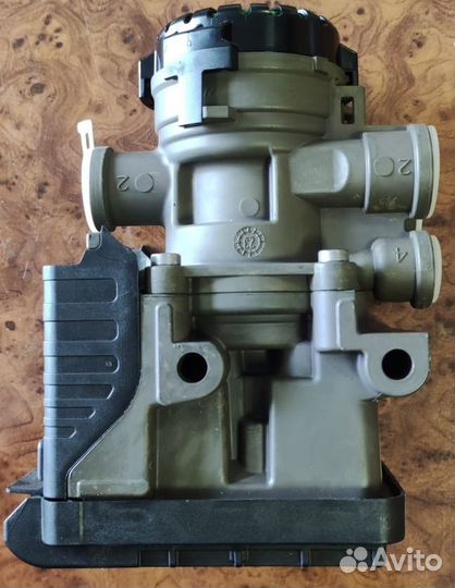 Mодулятор EBS передний Volvo Renault K102311