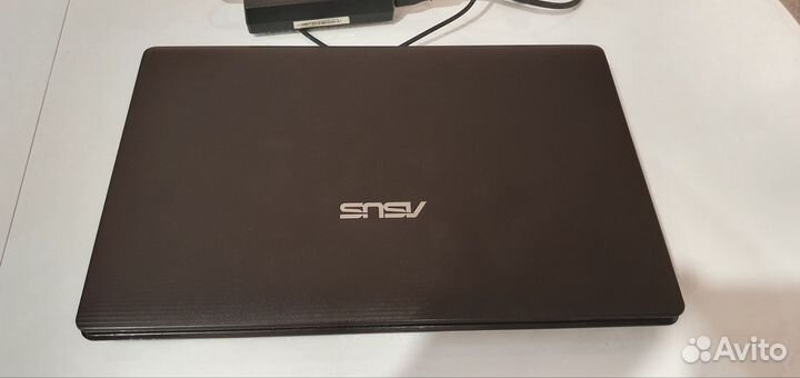 Ноутбук asus