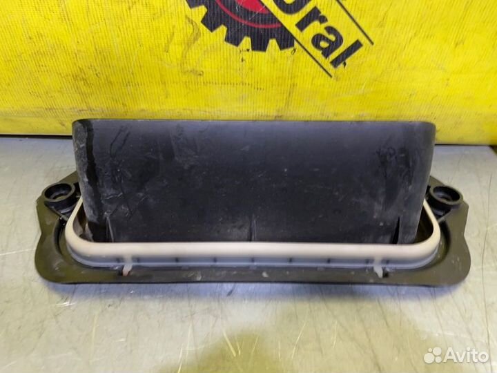 Воздуховод Opel Astra J хэтчбек 2009-2015