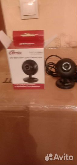 Веб-камера Genius