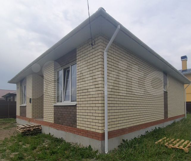 Дом 100 м² на участке 5 сот.