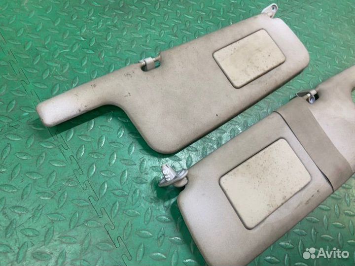 Козырек солнцезащитный Mitsubishi Space Star 4G13