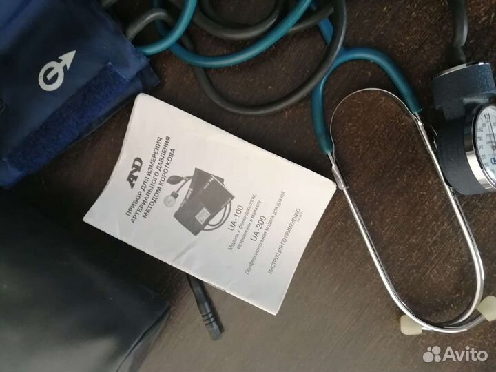 Тонометр AND