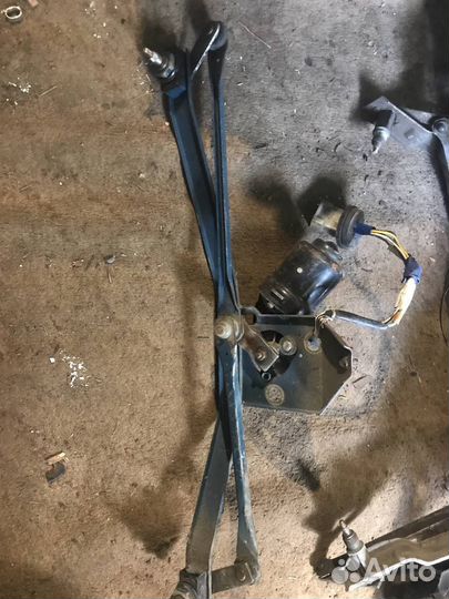 Трапеция стеклоочистителей Лада Надежда в сборе