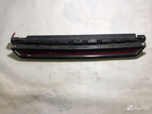 Фонарь стоп сигнала Пассат б5 седан
