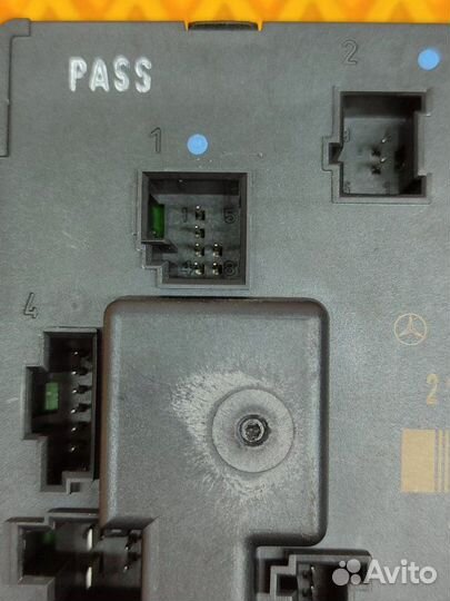 Блок управления двери задний правый Mercedes Cls