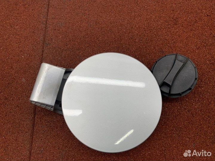 Лючок бензобака Hyundai Solaris 2 седан H5S4D261F