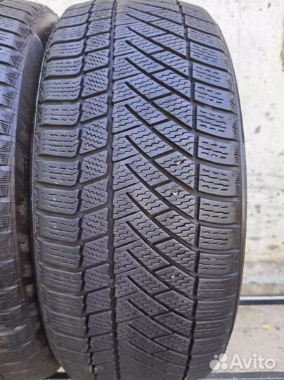 Continental ContiVikingContact 6 205/50 R17 93T