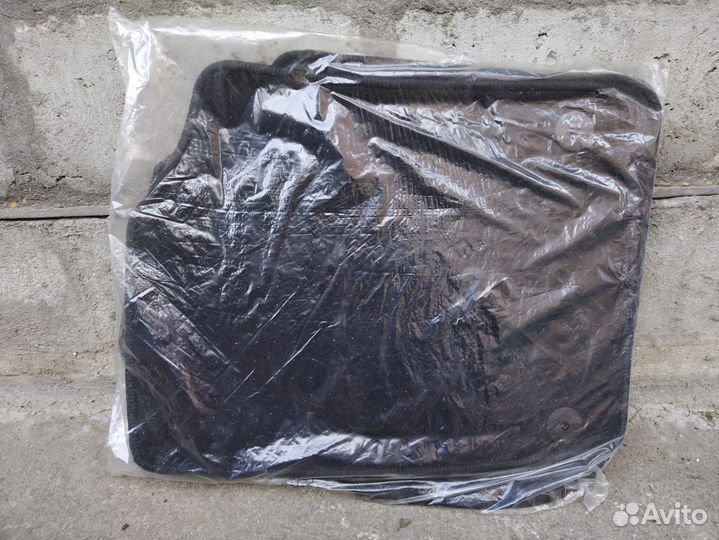 Оригинальные коврики Skoda Rapid