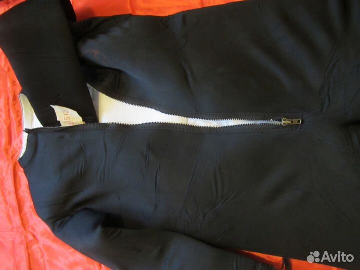 Утеплитель для подводного плавания