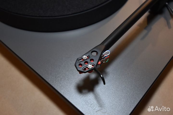 Rega planar p2 + Bias 2 / виниловый проигрыватель