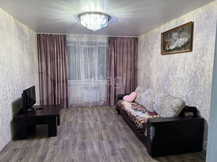 3-к. квартира, 79,4 м², 2/10 эт.