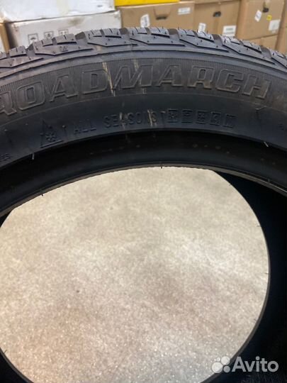 Roadmarch Prime A/S 235/55 R17