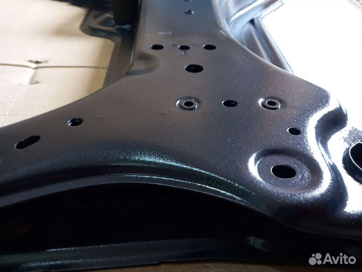 Подрамник с рычагами