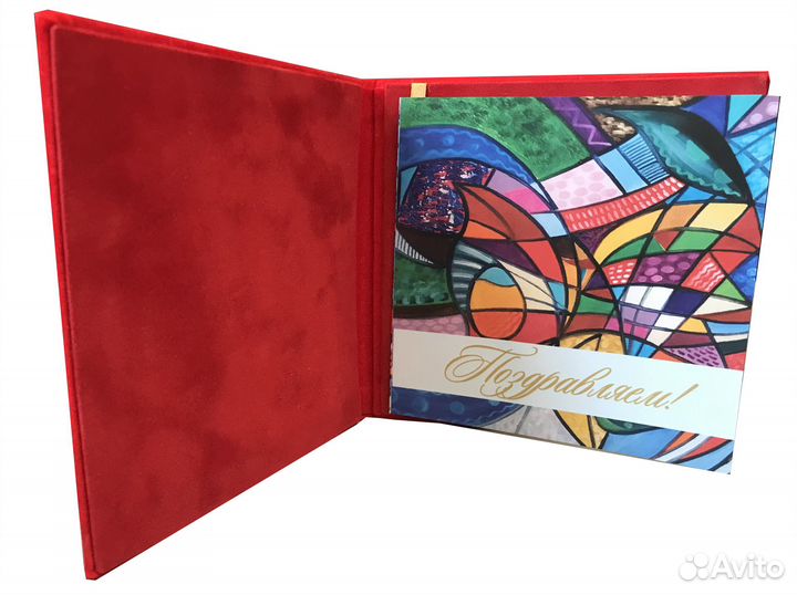 Открытка из бархата с брошью