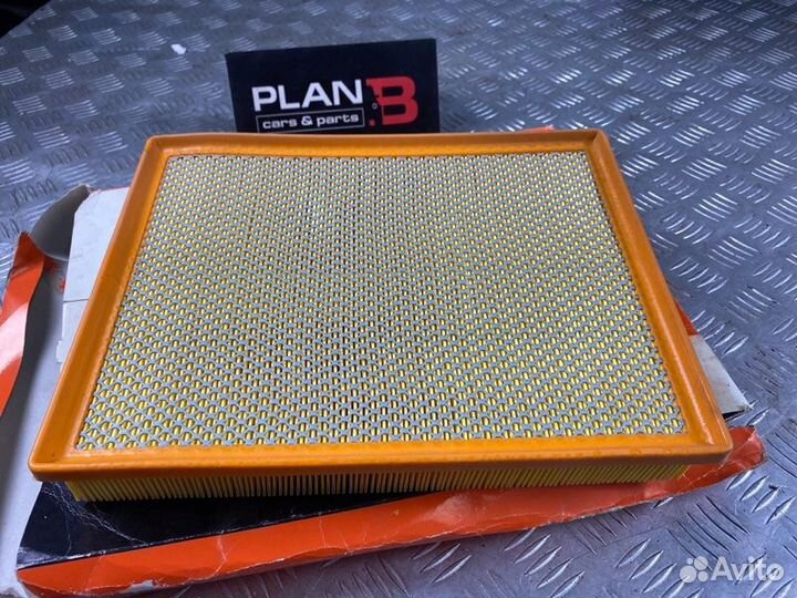 Фильтр воздушный двигателя Fram Ca9652