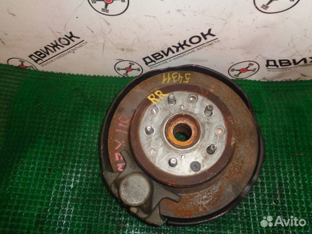 Тормозной барабан toyota JZX110 зад право