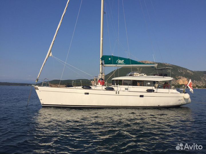 Парусная яхта Dufour Atoll 43