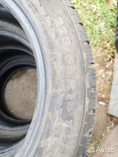 Nokian Tyres Hakkapeliitta R2 225/55 R18 102R