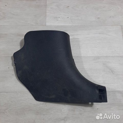 Накладка на порог салона задняя правая Kia Rio 3