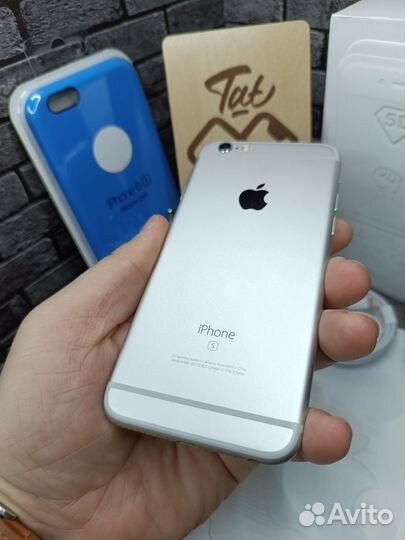 iPhone 6S, 64 ГБ