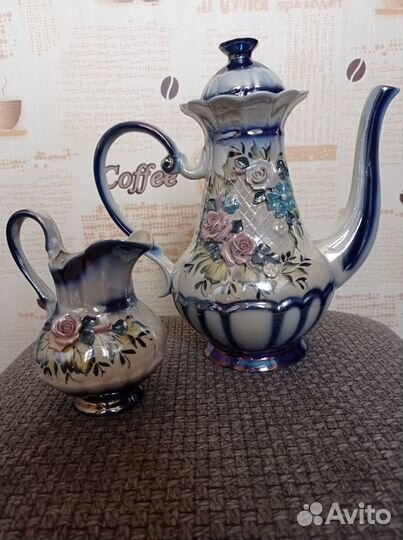 Чайник заварочный и сливочник