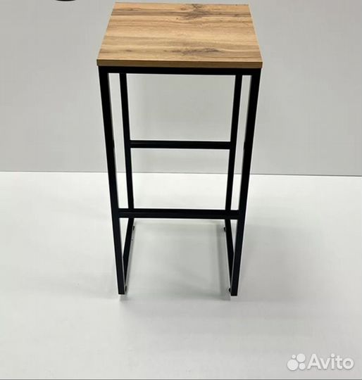Барный стул в стиле loft