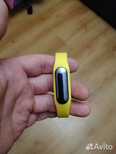 Фитнес браслет