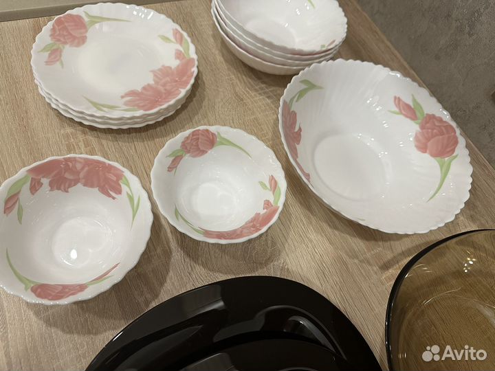 Набор столовой посуды