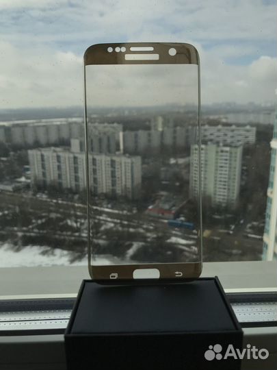 Защитное стекло Samsung Galaxy S7 edge