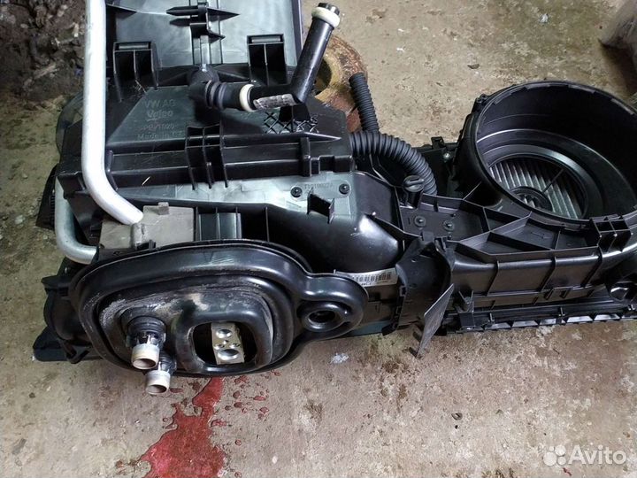 Корпус печки skoda octavia А7 13 года