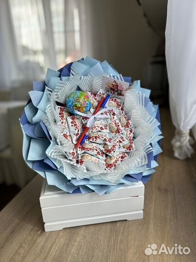 Букет на 1 сентября из конфет