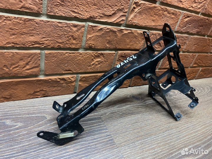 Кронштейн фары правый Bmw 3-серия F30 2011-2020