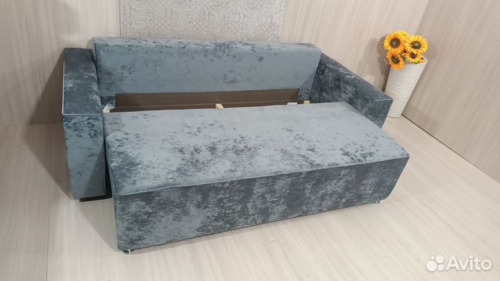 Диван еврокнижка с удобным спальным местом