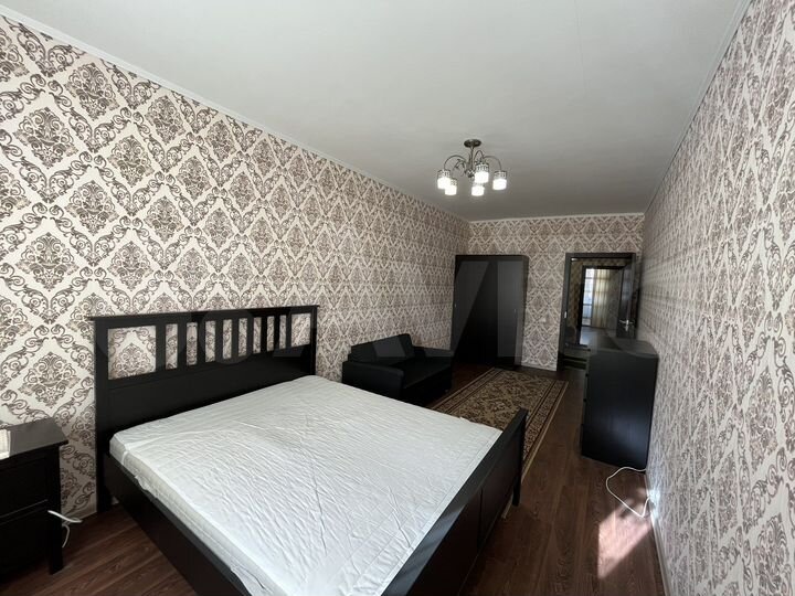 2-к. квартира, 66,5 м², 2/9 эт.