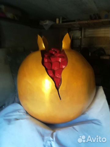 Муляж гранаты из пенопласта 130см,покрашена