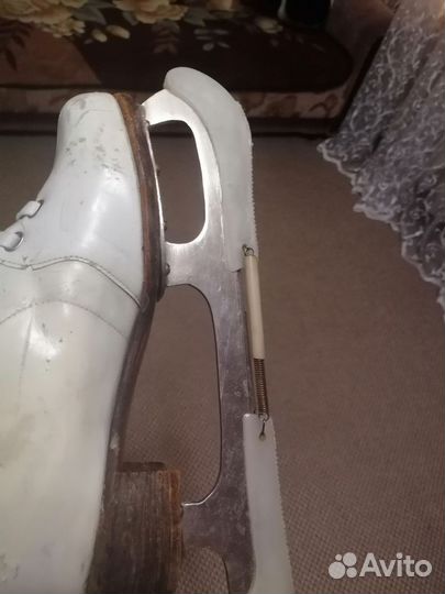 Коньки женские, 37 р