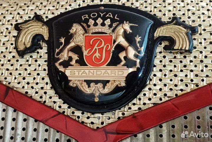 Аккордеон royal standard, концертный