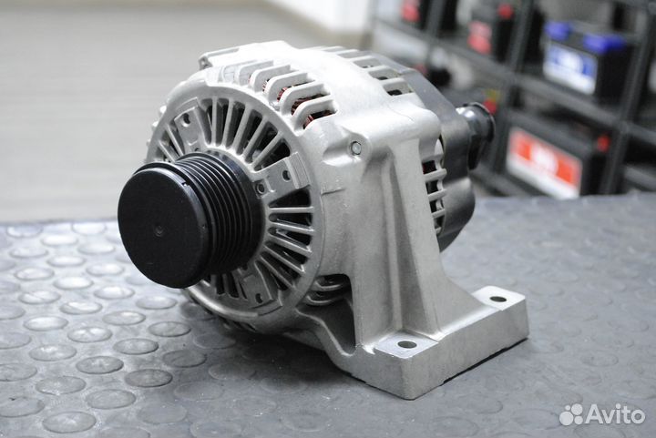 Генератор Volvo S80, S60, XC70 2.0, 2.4