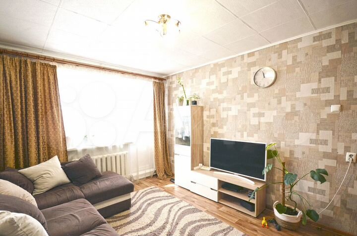 2-к. квартира, 45 м², 5/5 эт.