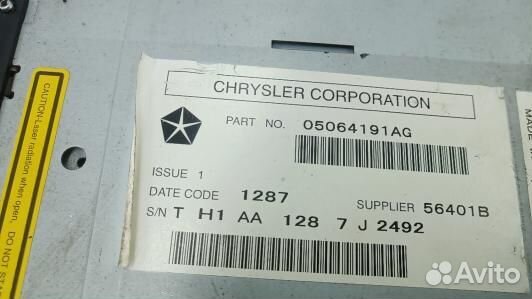 Магнитола jeep grand cherokee WK (XUK13I401)