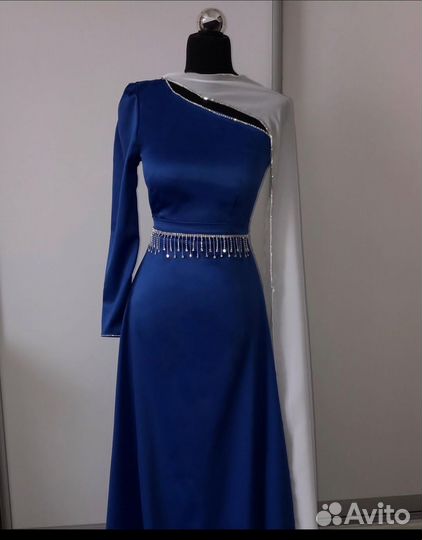 Вечернее платье
