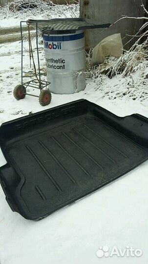 Nissan patrol корыто в багажник