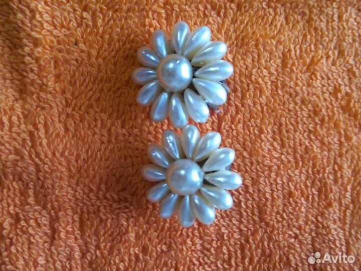 Клипсы и серьги винтаж