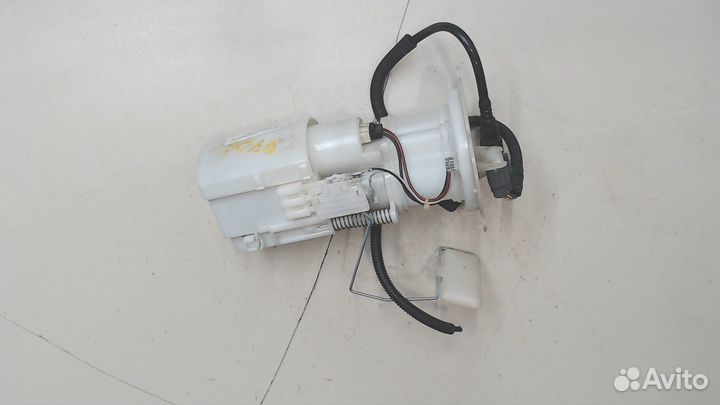 Насос топливный электрический Nissan Elgrand, 2008