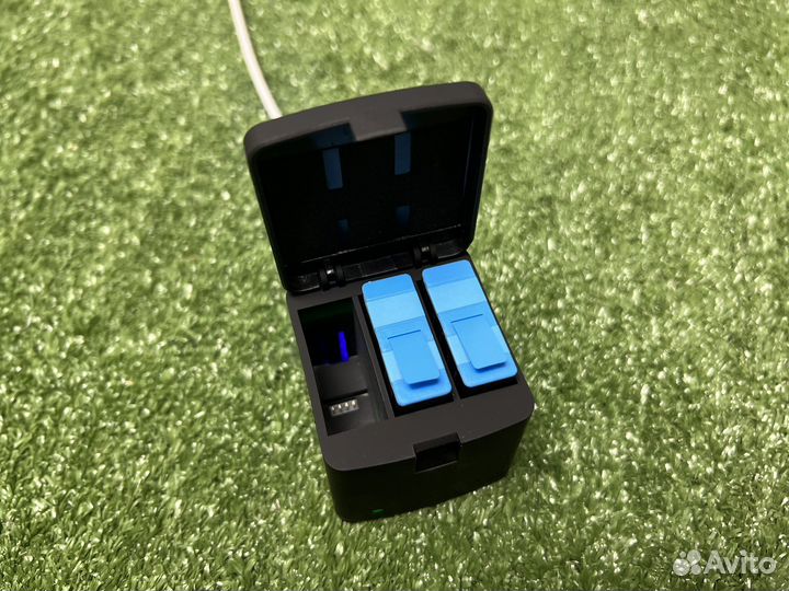 Зарядное устройство для GoPro
