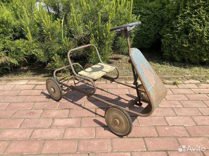 Педальная машина времен СССР карт Волк