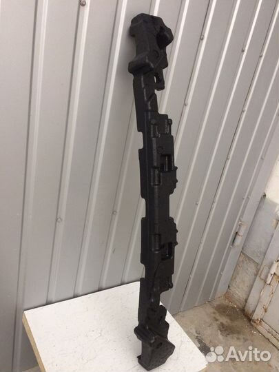 Абсорбер переднего бампера Hyundai Solaris 2